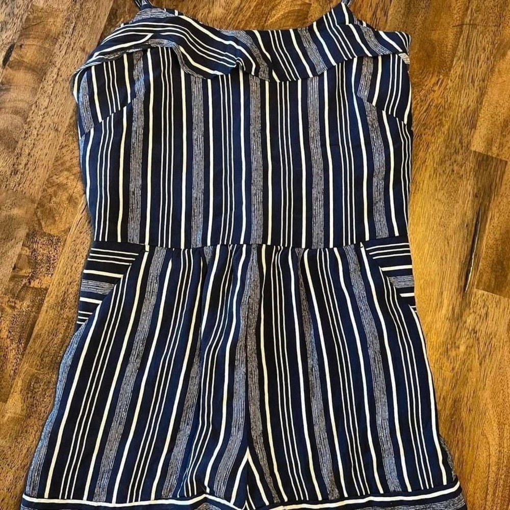 Loft romper jumpsuit size 4